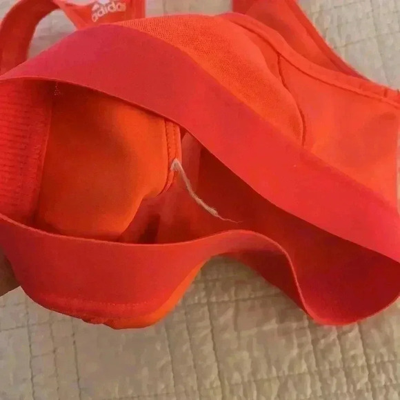 Adidas - Picture 3 of 3